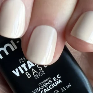 Vitamin Base Beige